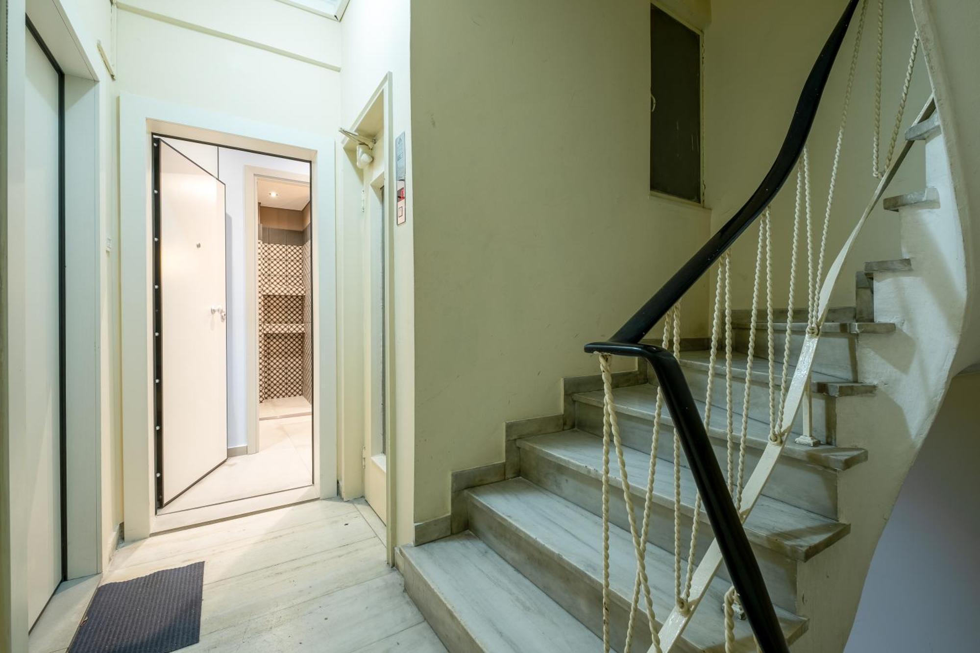Apartamento Sleek Plaka Retreat - Heart Of Atenas Exterior foto
